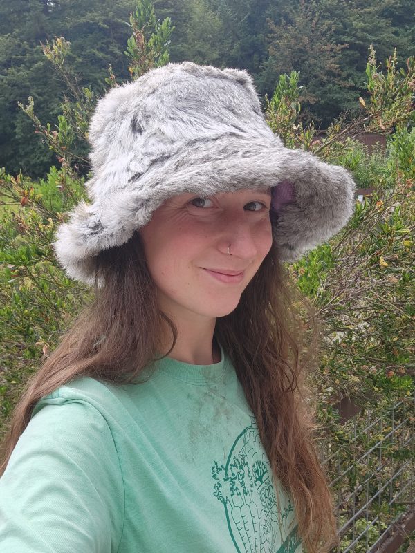 Rabbit Fur Bucket Hat (Chinchilla) - Image 3